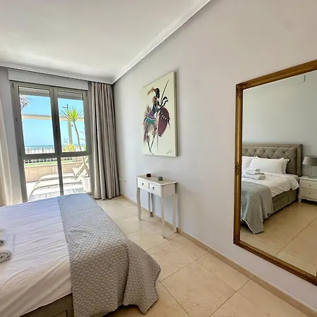 Reinapart Patacona Beachfront Seaview Apartment Valencia