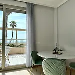Reinapart Patacona Beachfront Seaview *