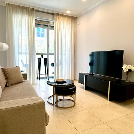 Reinapart Patacona Beachfront Seaview Daire *