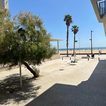 Daire Reinapart Patacona Beachfront Seaview *