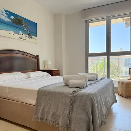 Reinapart Patacona Beachfront Seaview Daire *