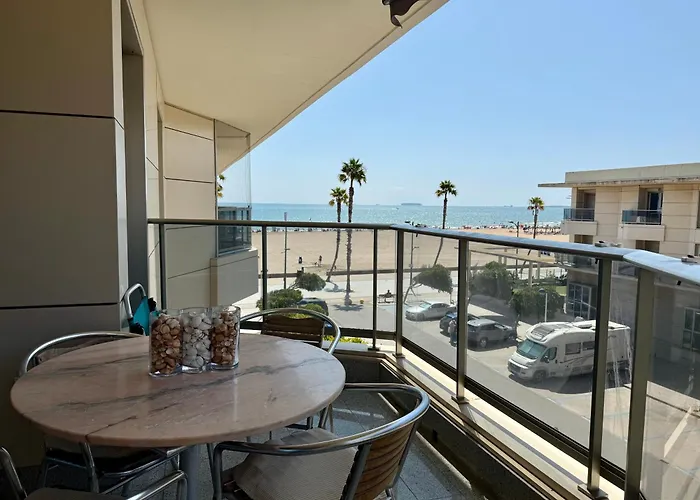 Apartmán Reinapart Patacona Beachfront Seaview